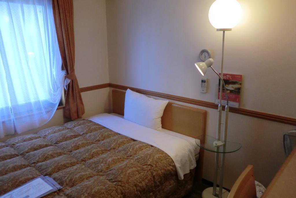 Toyoko Inn Nihombashi Bakurocho Tokyo Luaran gambar